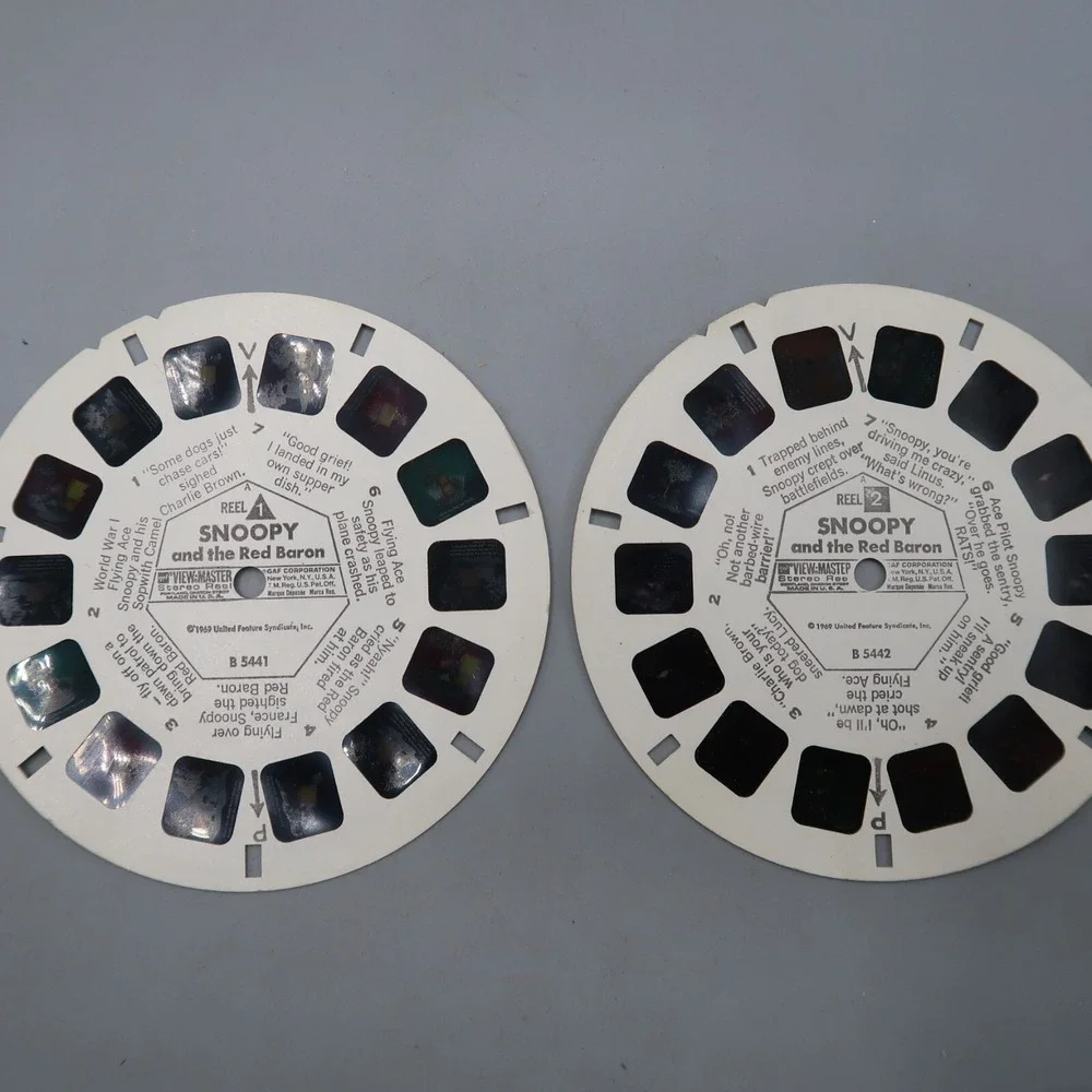 Vintage View-Master Lighted Viewer Blue with lot of reels Disney Bambi‎ Snoopy